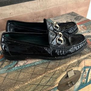 Black Patent a leather Gucci Loafers